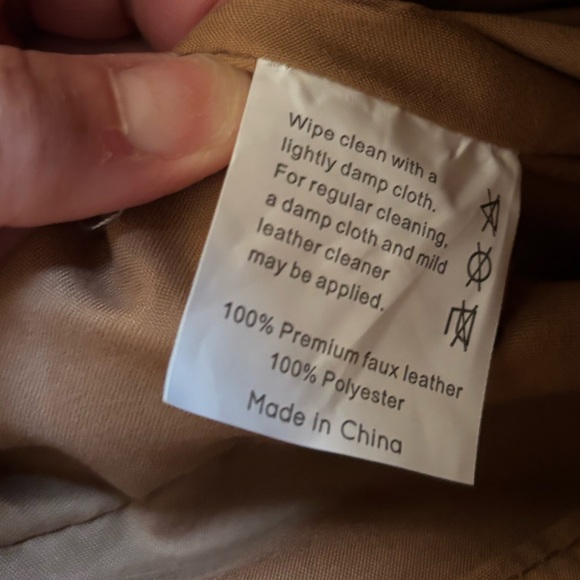 Ecosusi Sophisticated Tan Vegan Laptop Tote/3 Layer Computer Bag - Picture 7 of 16